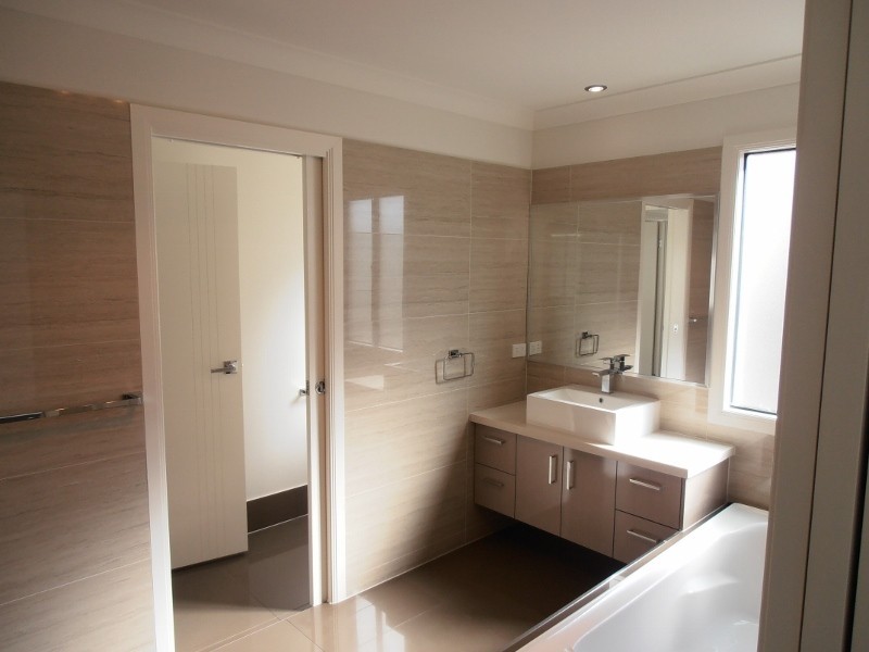 5 Harbourvue Court, Helensvale QLD 4212