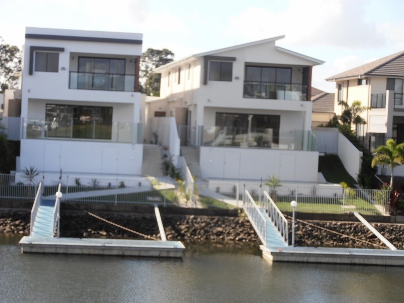 5 Harbourvue Court, Helensvale QLD 4212