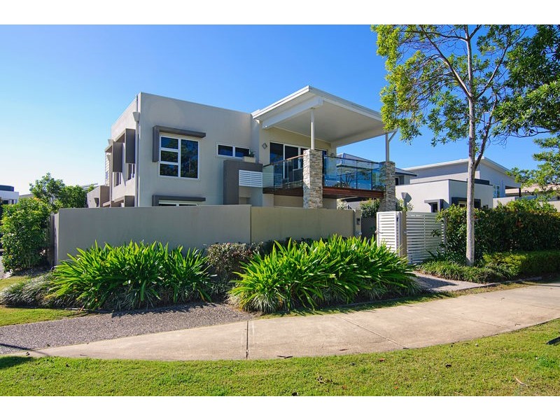 1 Onshore Place, Helensvale QLD 4212