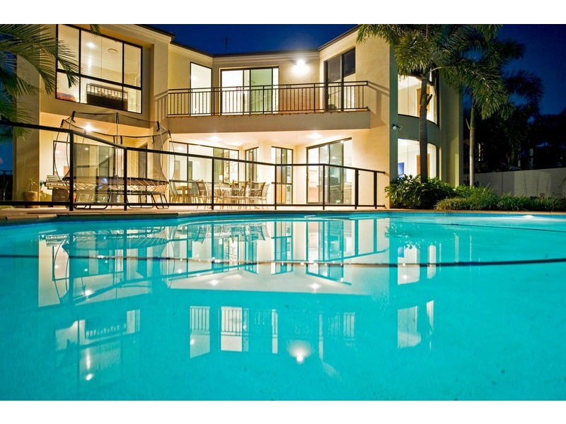 12 Windchimes Way, Helensvale QLD 4212