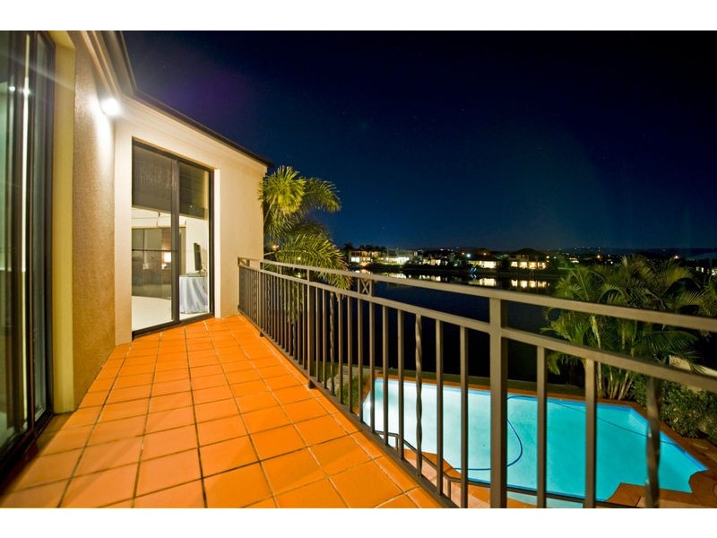 12 Windchimes Way, Helensvale QLD 4212