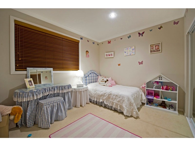 12 Windchimes Way, Helensvale QLD 4212