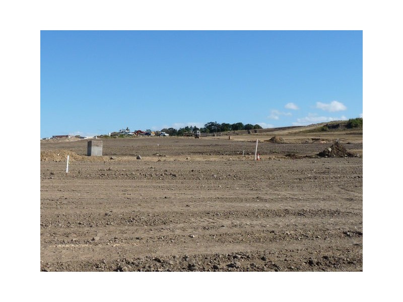 Lot 406 Bjelke Circuit, Rural View QLD 4740