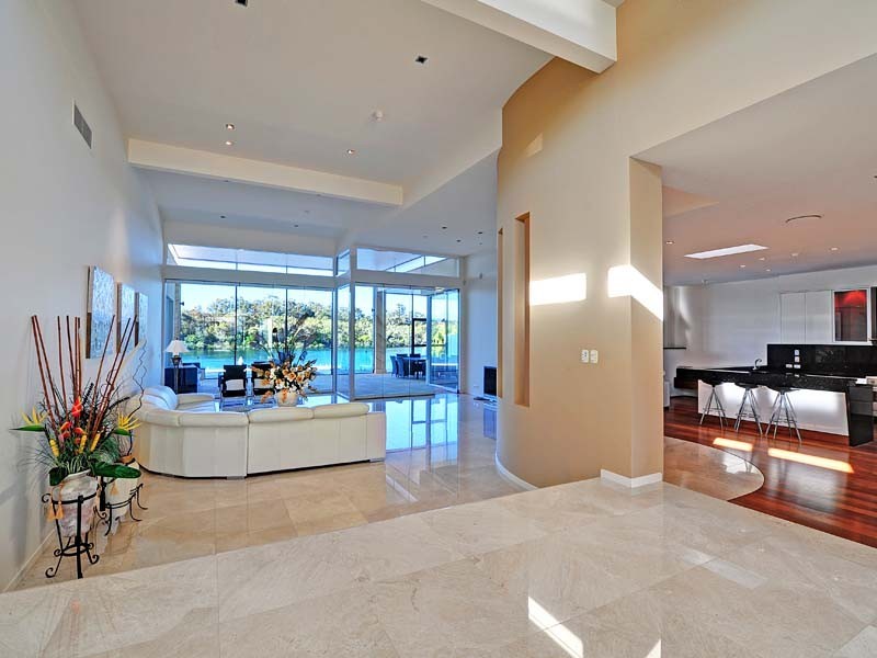 5693 Anchorage Terrace, Hope Island QLD 4212