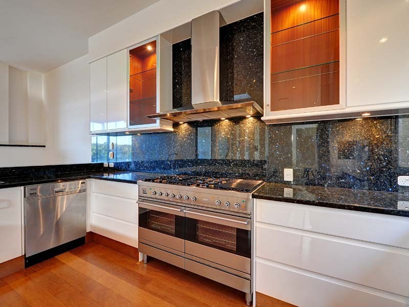 5693 Anchorage Terrace, Hope Island QLD 4212