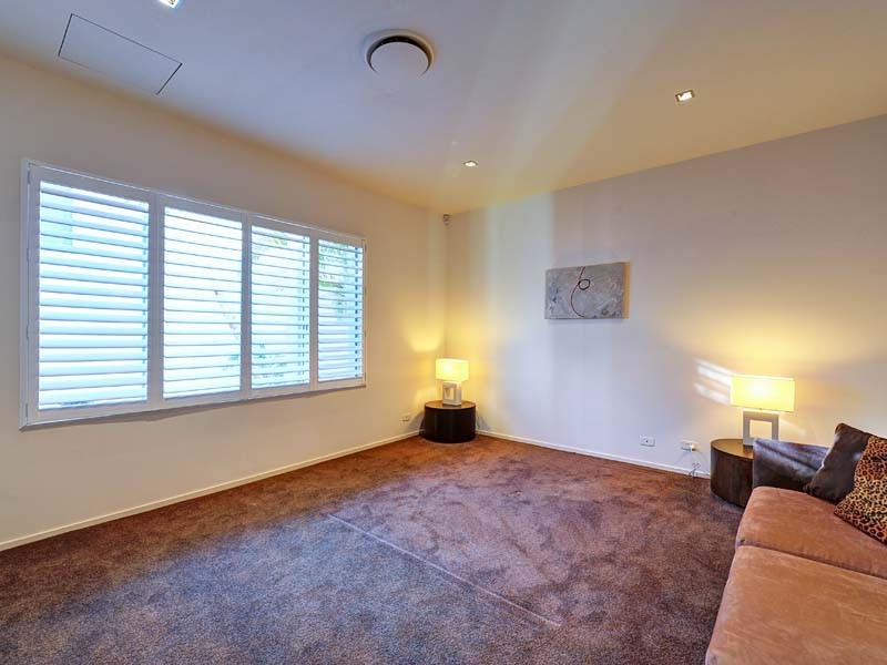 5693 Anchorage Terrace, Hope Island QLD 4212