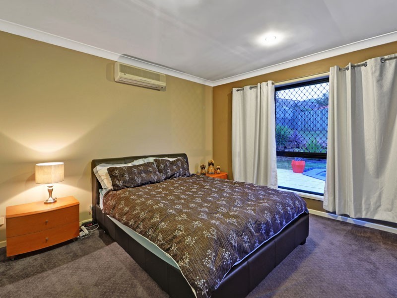 9 Fitzgerald Close, Maudsland QLD 4210