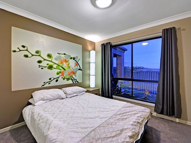 9 Fitzgerald Close, Maudsland QLD 4210