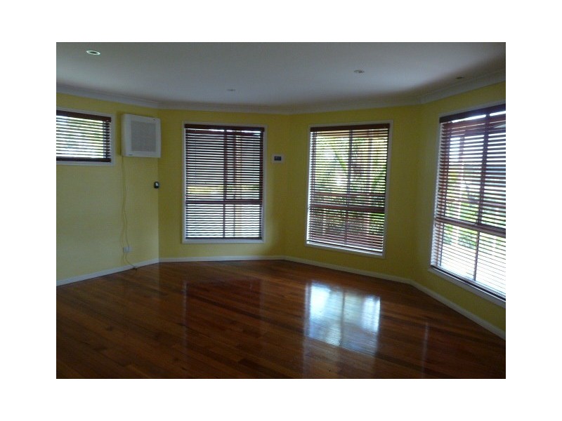 34 Jingella Street, Santa Barbara, Hope Island QLD 4212