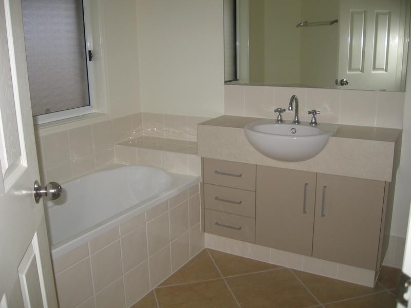 27 Nicola Way, Upper Coomera QLD 4209