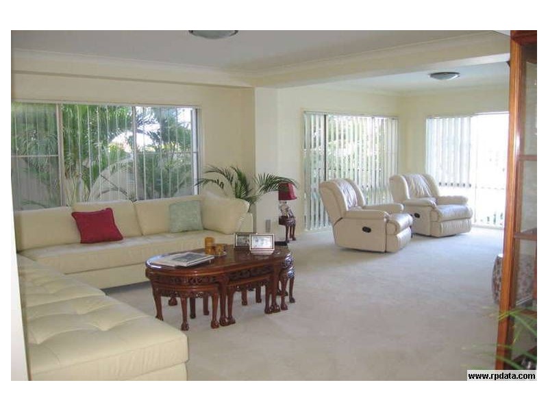 26 Prosperity Drive, Hope Island QLD 4212
