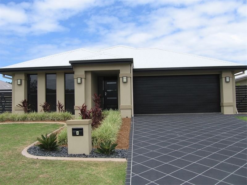4 Sailaway Court, Coomera QLD 4209