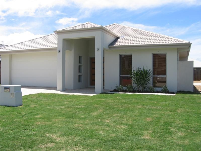 12 Ontario Court, Oxenford QLD 4210