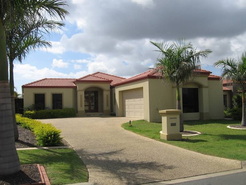 Hope Island QLD 4212