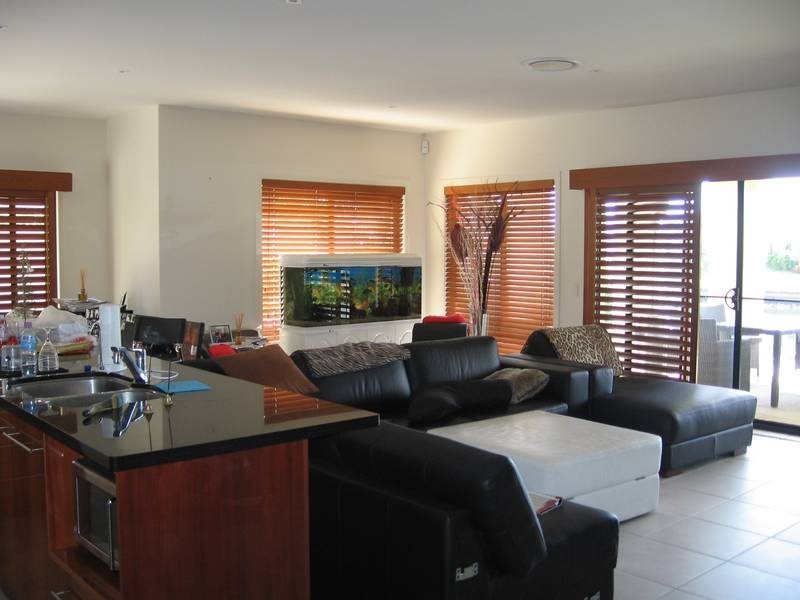 Hope Island QLD 4212
