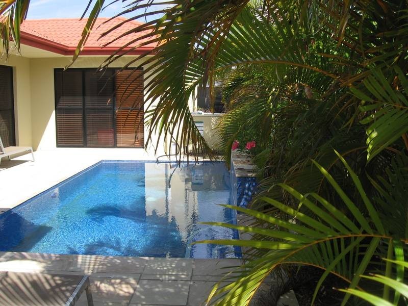 Hope Island QLD 4212
