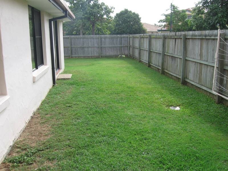 35 Serafina Drive, Helensvale QLD 4212