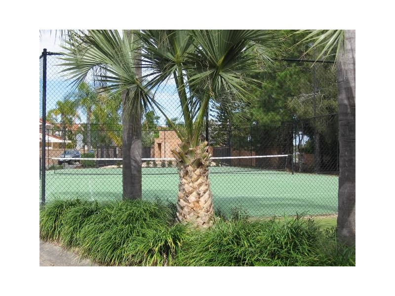 Hope Island QLD 4212