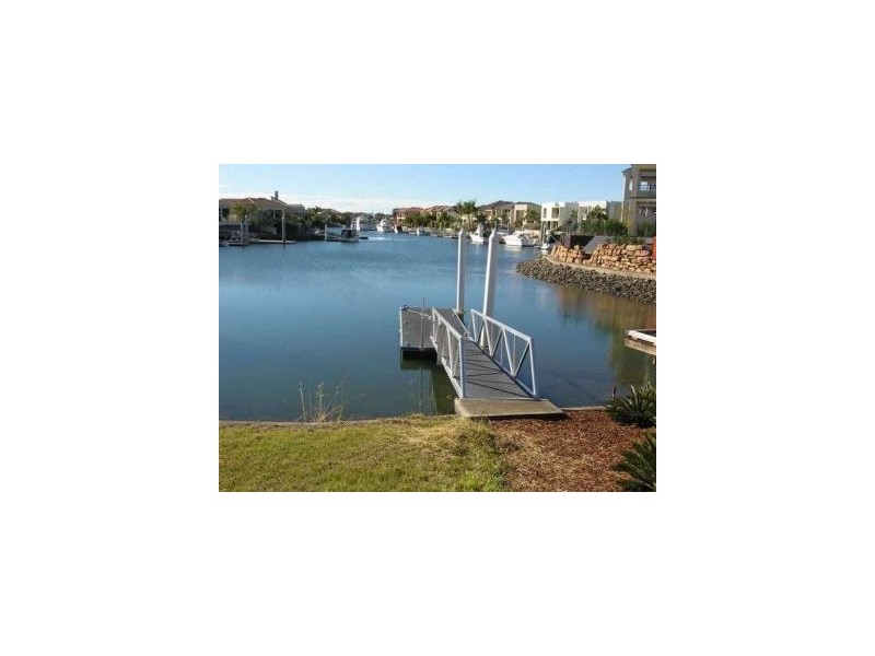 7107 Riverview Crescent, Sanctuary Cove QLD 4212