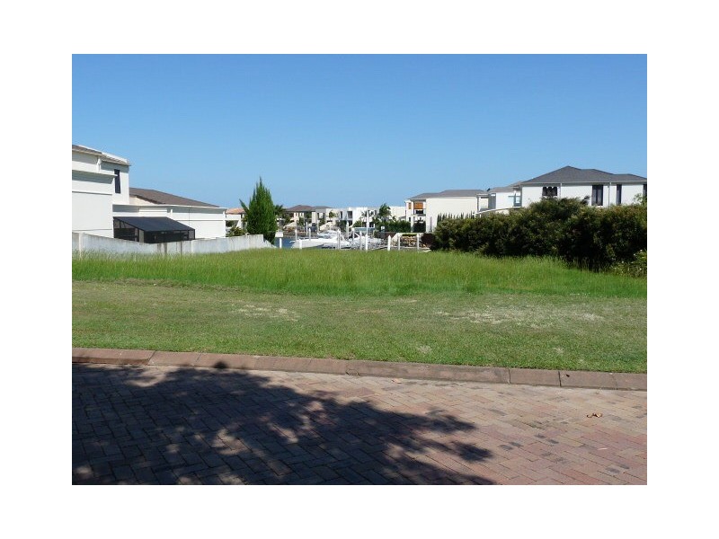 7107 Riverview Crescent, Sanctuary Cove QLD 4212