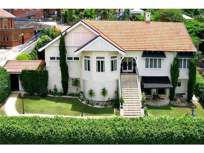 62 Oriel Road, Clayfield QLD 4011