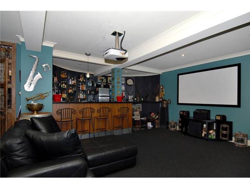 62 Oriel Road, Clayfield QLD 4011