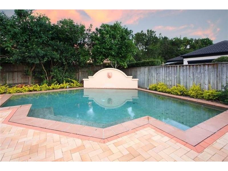 12 Parklane Place, Bulimba QLD 4171