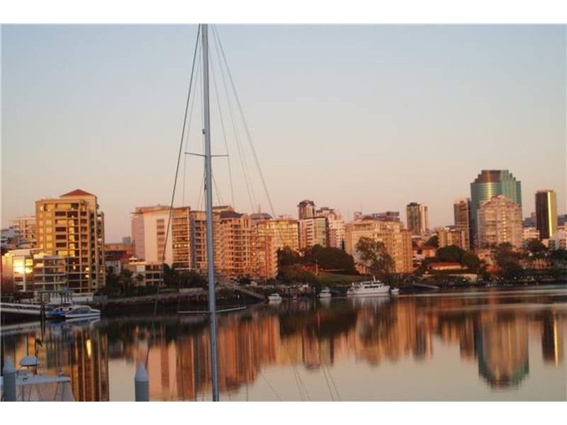 Unit 1 49 Laidlaw Parade, East Brisbane QLD 4169