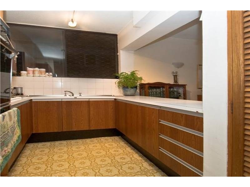 Unit 1 49 Laidlaw Parade, East Brisbane QLD 4169