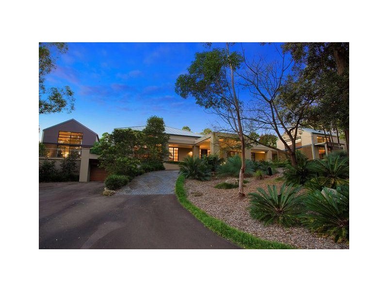 2 Gilmour Close, Glenhaven NSW 2156