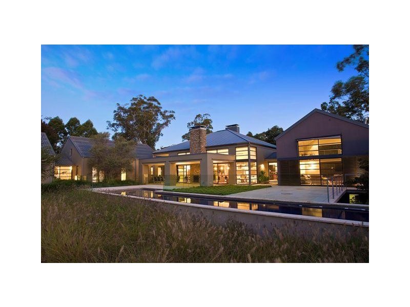 2 Gilmour Close, Glenhaven NSW 2156