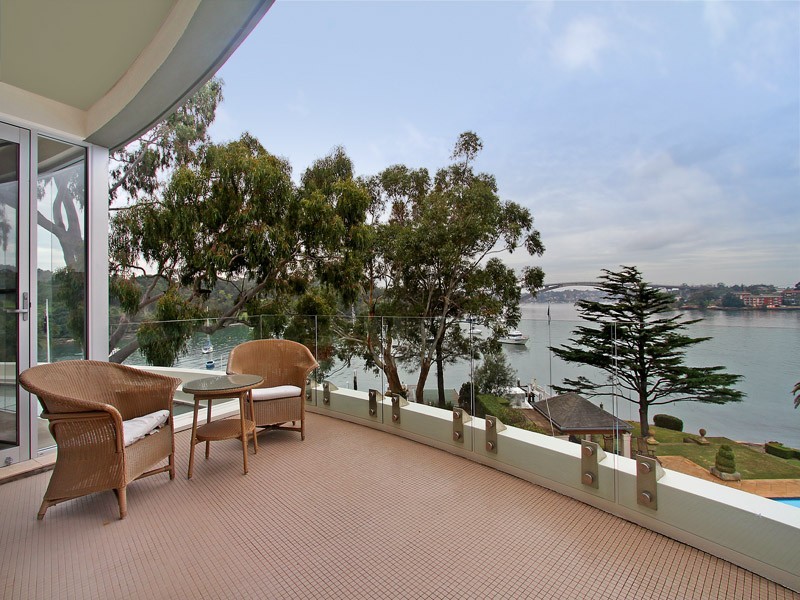 32 William Street (Henley), Hunters Hill NSW 2110