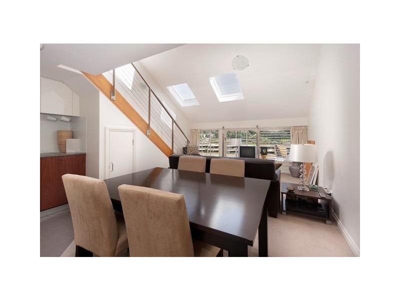 581/6 Cowper Wharf Road, Woolloomooloo NSW 2011