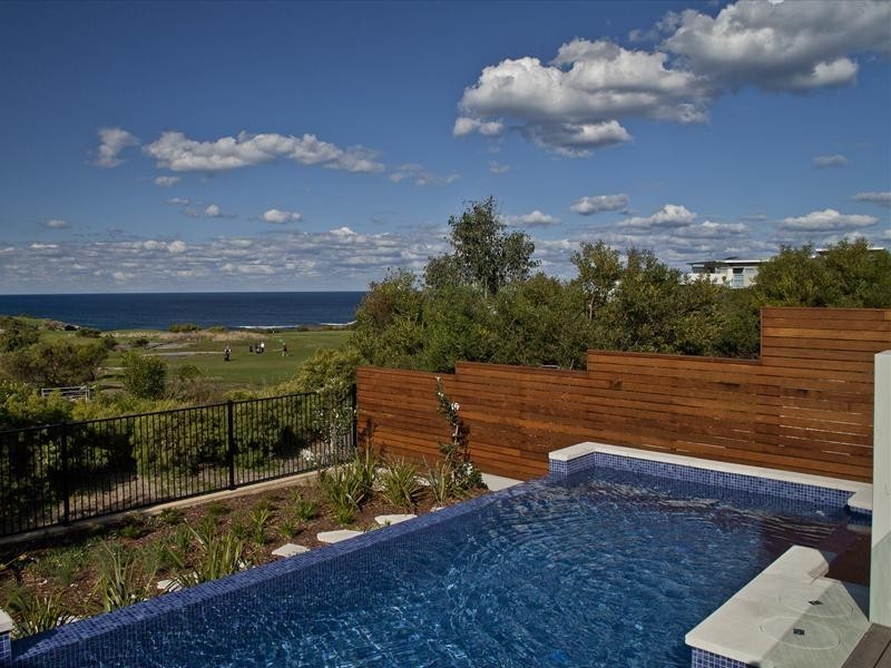 60 Gubbuteh Road, Little Bay NSW 2036