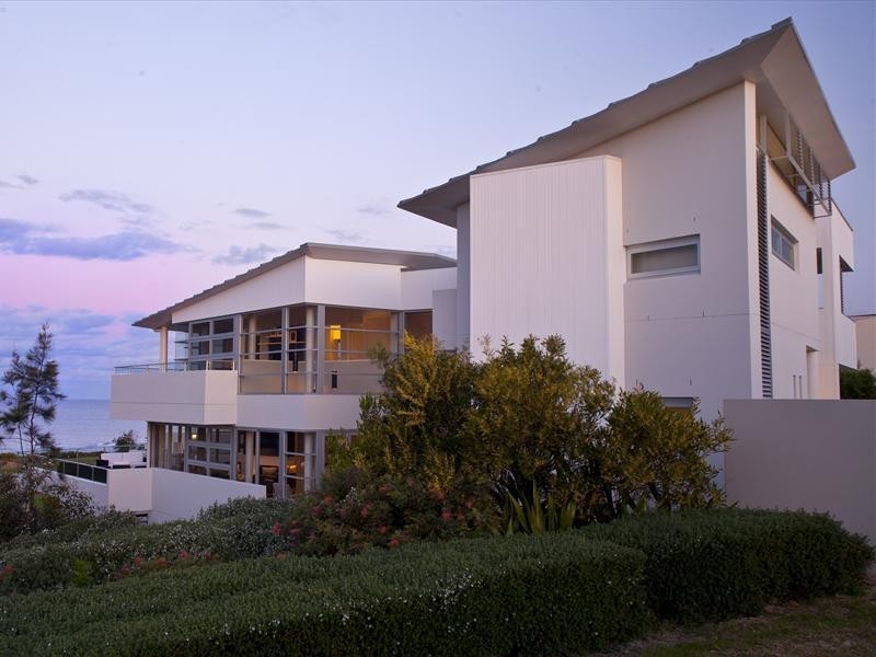 60 Gubbuteh Road, Little Bay NSW 2036