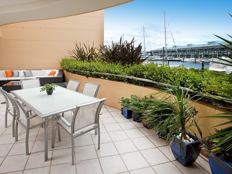 Unit 8 10 Lincoln Crescent, Woolloomooloo NSW 2011