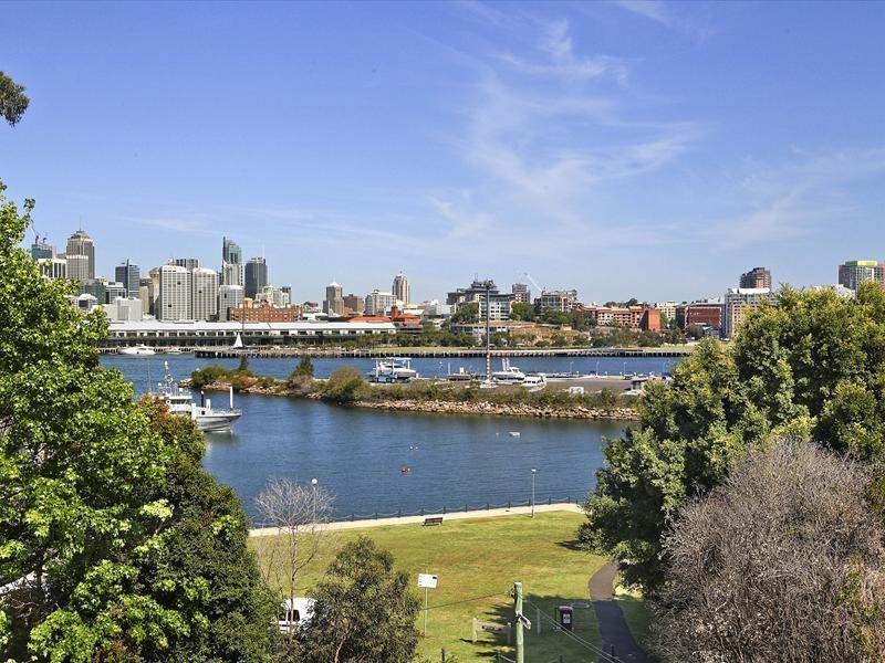 136 Darling Street, Balmain East NSW 2041