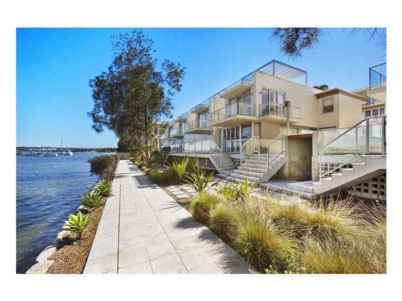 2/30-34 Hilly Street, Mortlake NSW 2137