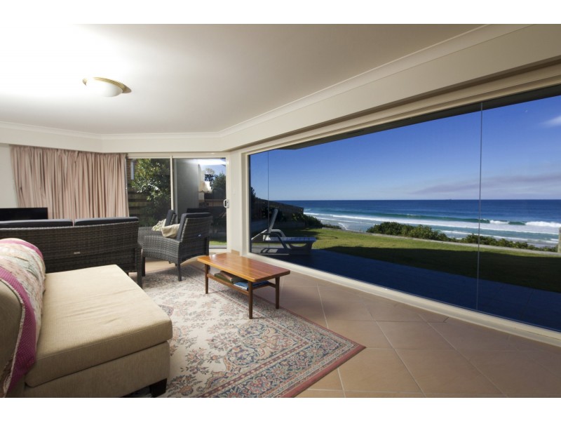 74 Newman Avenue, Pacific Palms NSW 2428