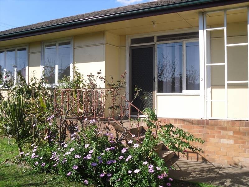 2 Fairfield Road, Guildford NSW 2161