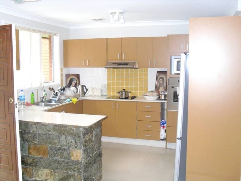 5 Viola Place, Greystanes NSW 2145