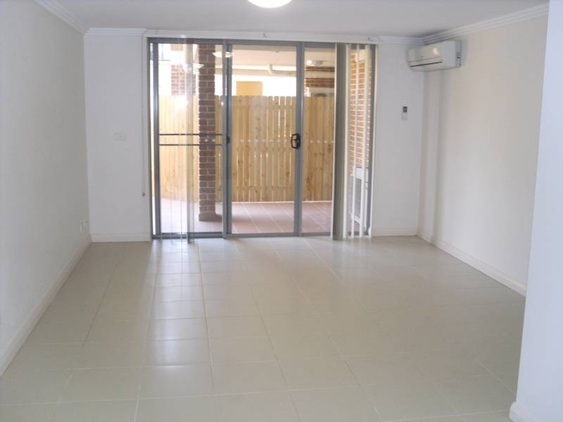 19 – 21 Lydbrook Street, Westmead NSW 2145