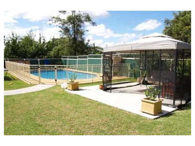 379 Blaxcell Street, Granville NSW 2142