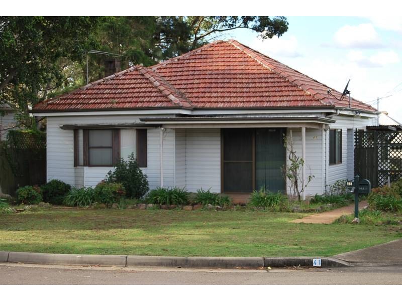 41 BADHAM STREET, Merrylands NSW 2160