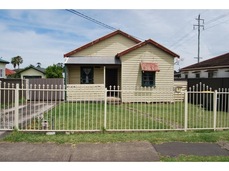 57 FOWLER RD, Merrylands NSW 2160