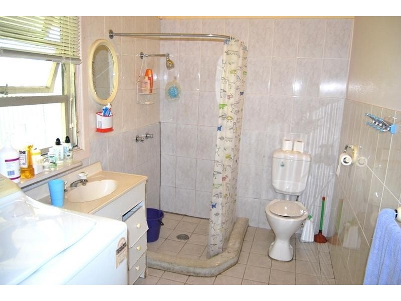 57 FOWLER RD, Merrylands NSW 2160