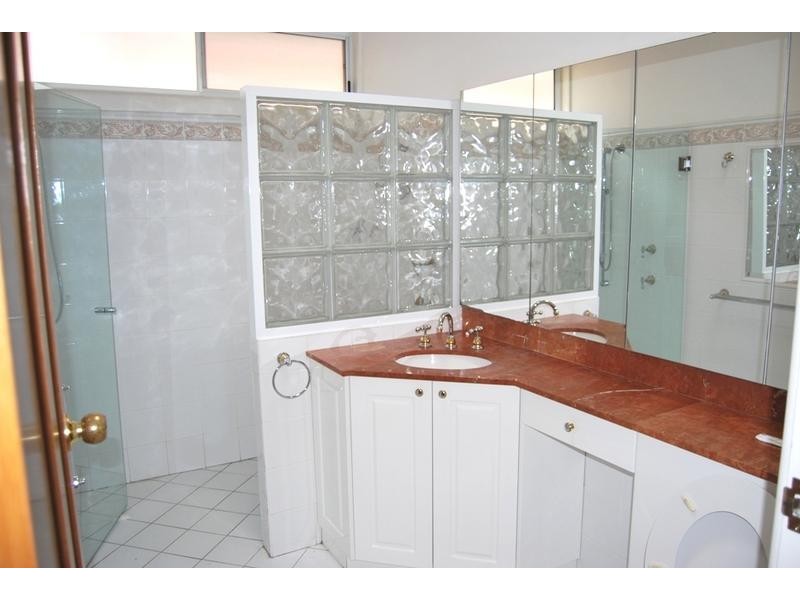 11 Edna Avenue, Merrylands NSW 2160