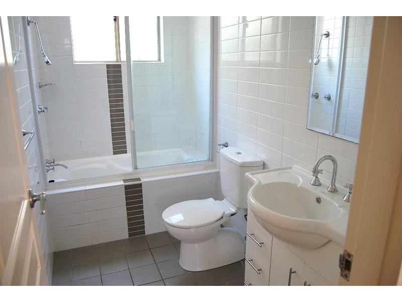 36-38 Lydbrook Street, Westmead NSW 2145