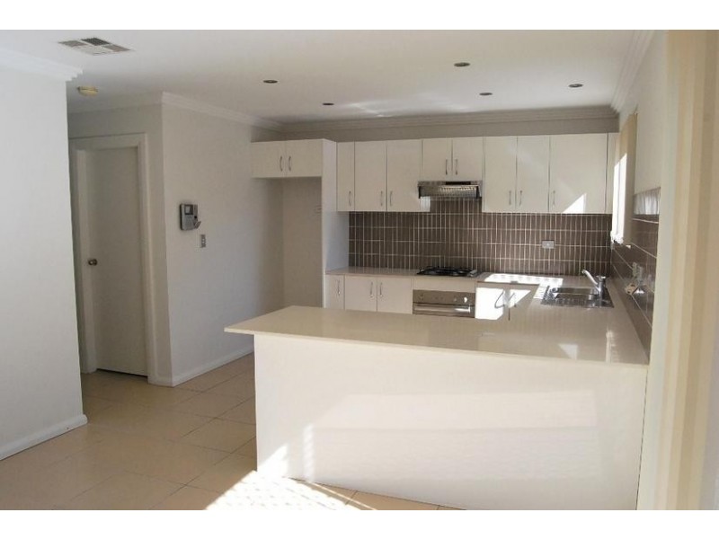 10A Newton Street, Guildford NSW 2161