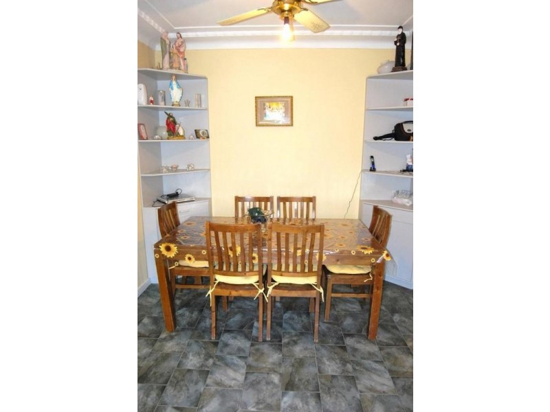 3 Hinchen Street, Guildford NSW 2161